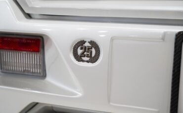 Lamborghini-Countach-1989-24