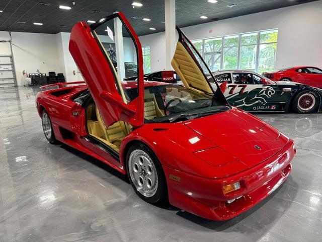 Lamborghini-Diablo-1994