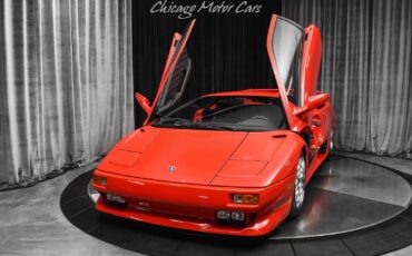 Lamborghini-Diablo-VT-1994-Coupe-1