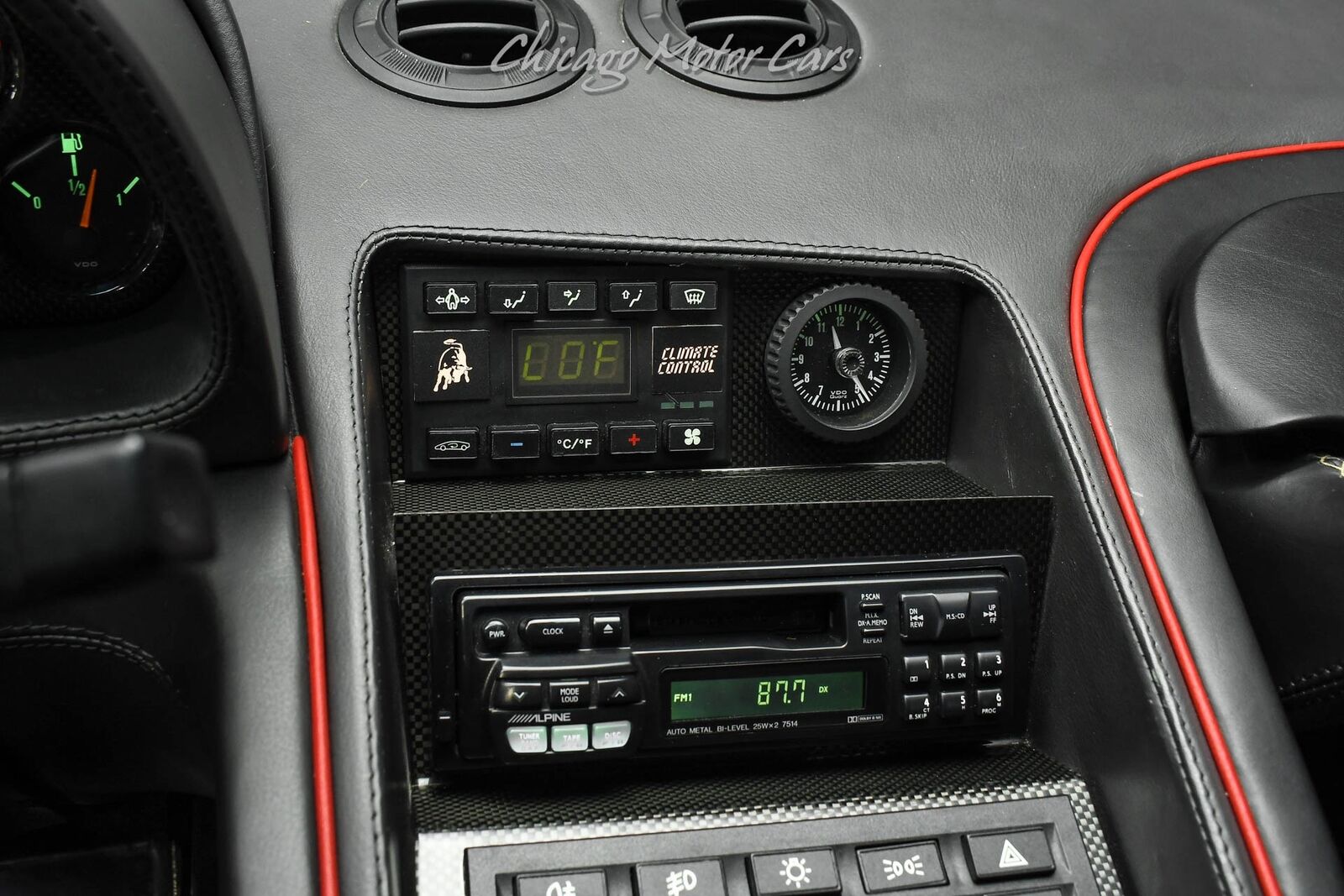Lamborghini-Diablo-VT-1994-Coupe-11