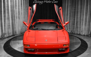 Lamborghini-Diablo-VT-1994-Coupe-21