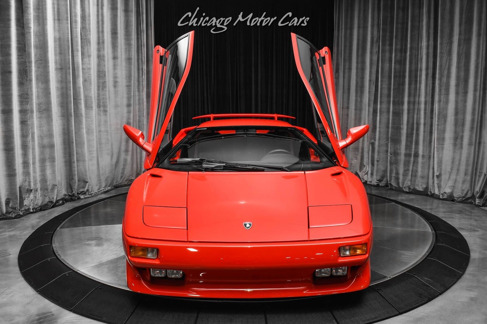 Lamborghini-Diablo-VT-1994-Coupe-21