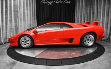 Lamborghini-Diablo-VT-1994-Coupe-23