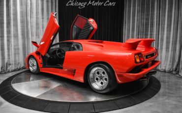 Lamborghini-Diablo-VT-1994-Coupe-27
