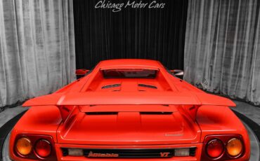 Lamborghini-Diablo-VT-1994-Coupe-31