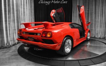 Lamborghini-Diablo-VT-1994-Coupe-35