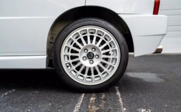 Lancia-DELTA-1993-11