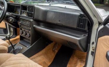 Lancia-DELTA-1993-23