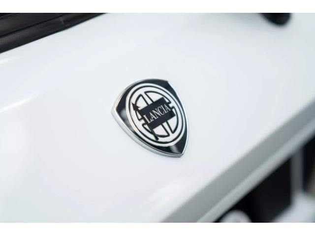 Lancia-DELTA-1993-28