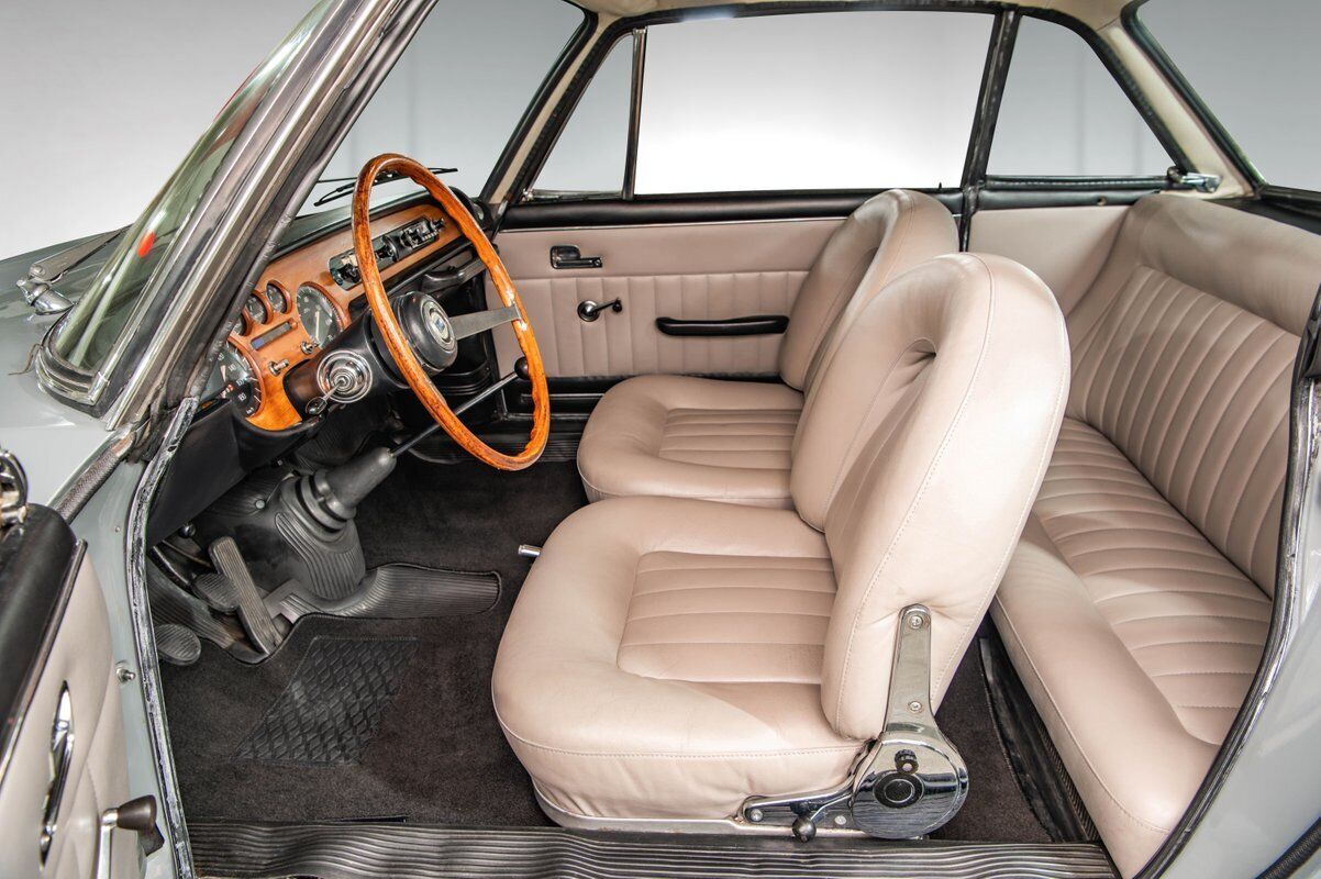 Lancia-Fulvia-1965-Coupe-10