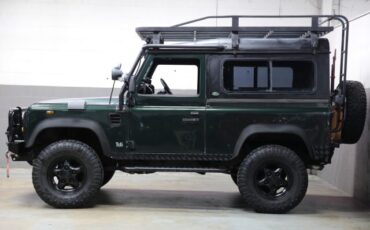 Land-Rover-Defender-1984-Coupe-1