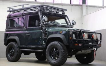 Land-Rover-Defender-1984-Coupe-19