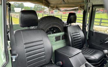 Land-Rover-Defender-1986-21