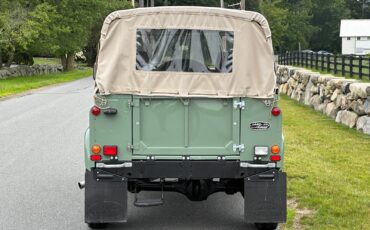 Land-Rover-Defender-1986-4
