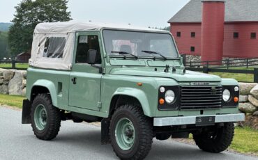 Land-Rover-Defender-1986-6