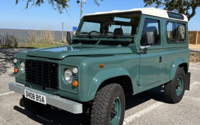 Land Rover Defender 1986 SUV