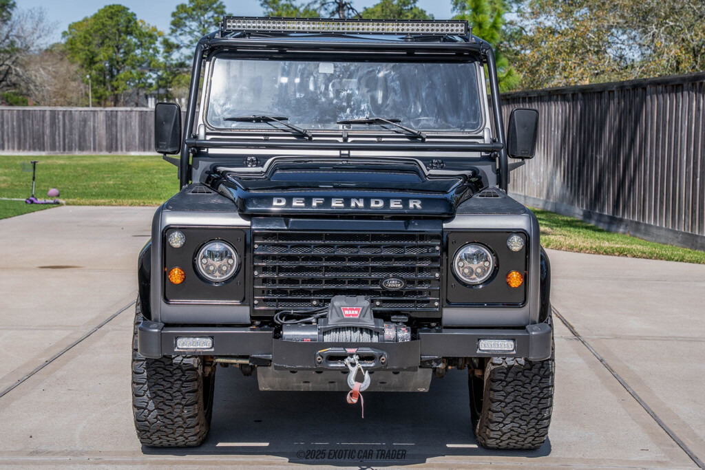 Land-Rover-Defender-1988-Other-13