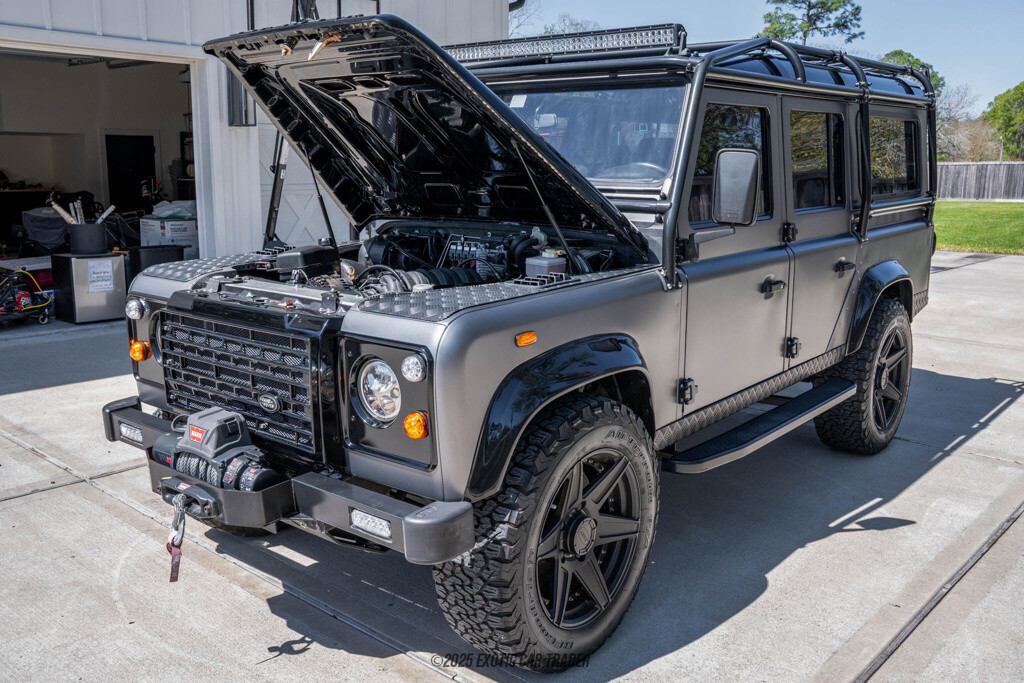Land-Rover-Defender-1988-Other-16