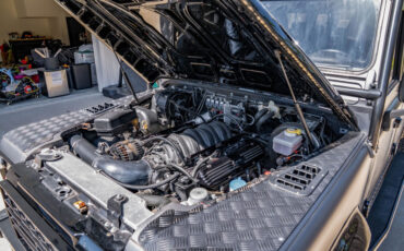 Land-Rover-Defender-1988-Other-17