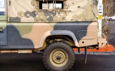 Land-Rover-Defender-1989-Pickup-Truck-17