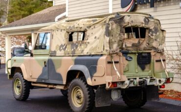 Land-Rover-Defender-1989-Pickup-Truck-3