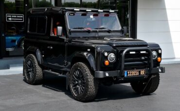 Land-Rover-Defender-1989-SUV-3