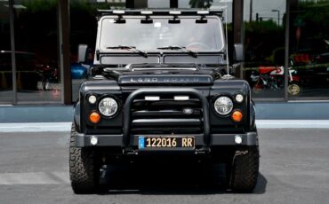 Land-Rover-Defender-1989-SUV-4
