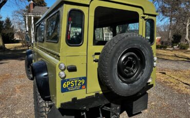 Land-Rover-Defender-1990-15