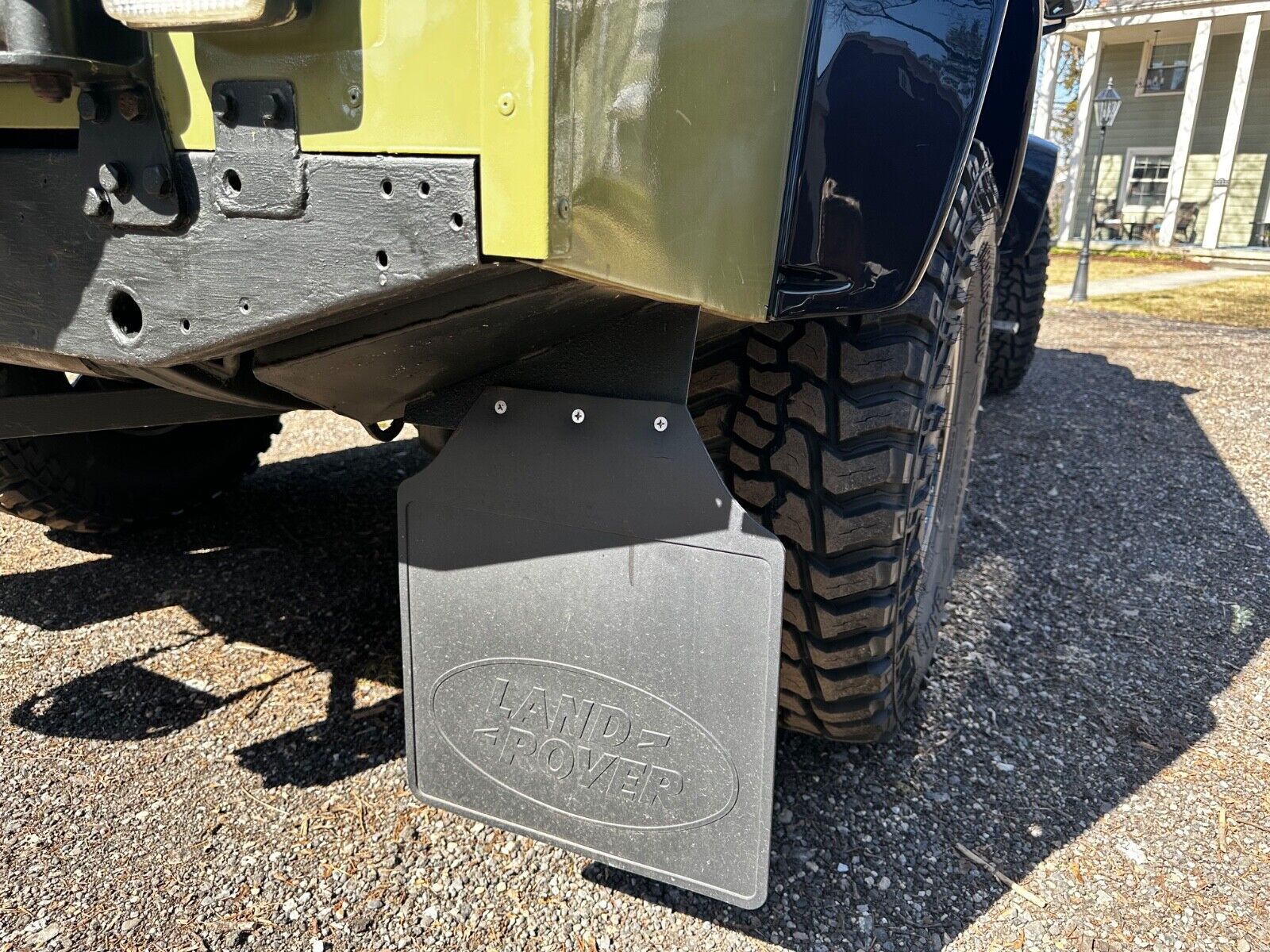 Land-Rover-Defender-1990-17