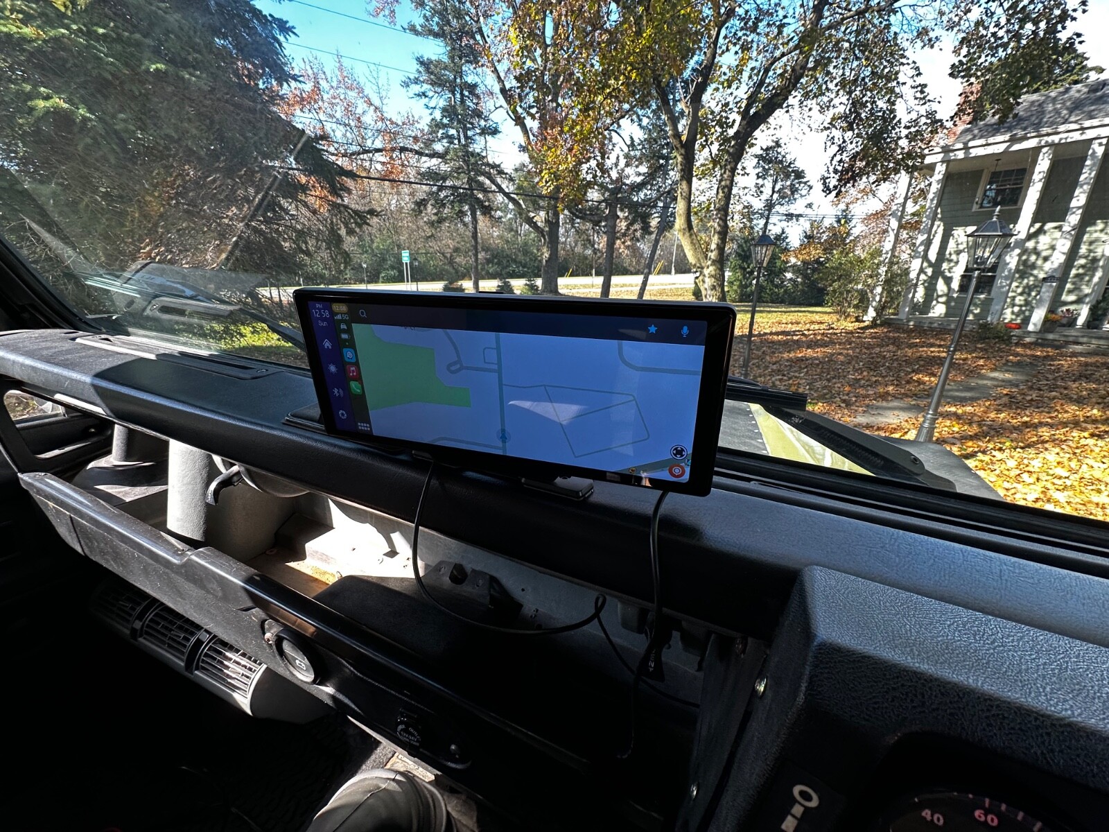 Land-Rover-Defender-1990-21