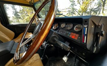 Land-Rover-Defender-1990-36