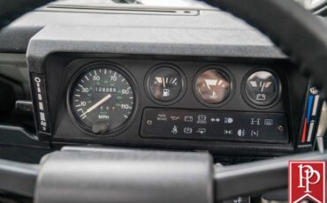 Land-Rover-Defender-1990-SUV-13