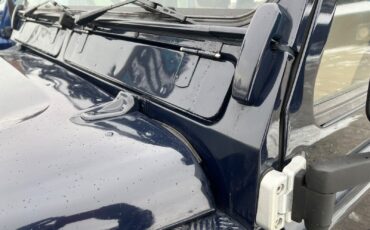 Land-Rover-Defender-1991-Crew-Cab-Pickup-10