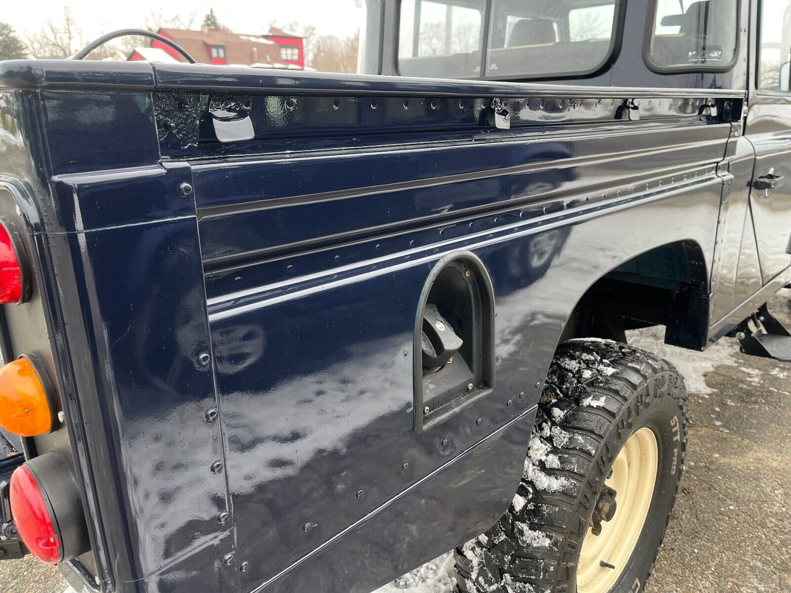 Land-Rover-Defender-1991-Crew-Cab-Pickup-13