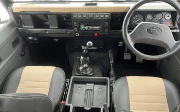 Land-Rover-Defender-1991-Crew-Cab-Pickup-21