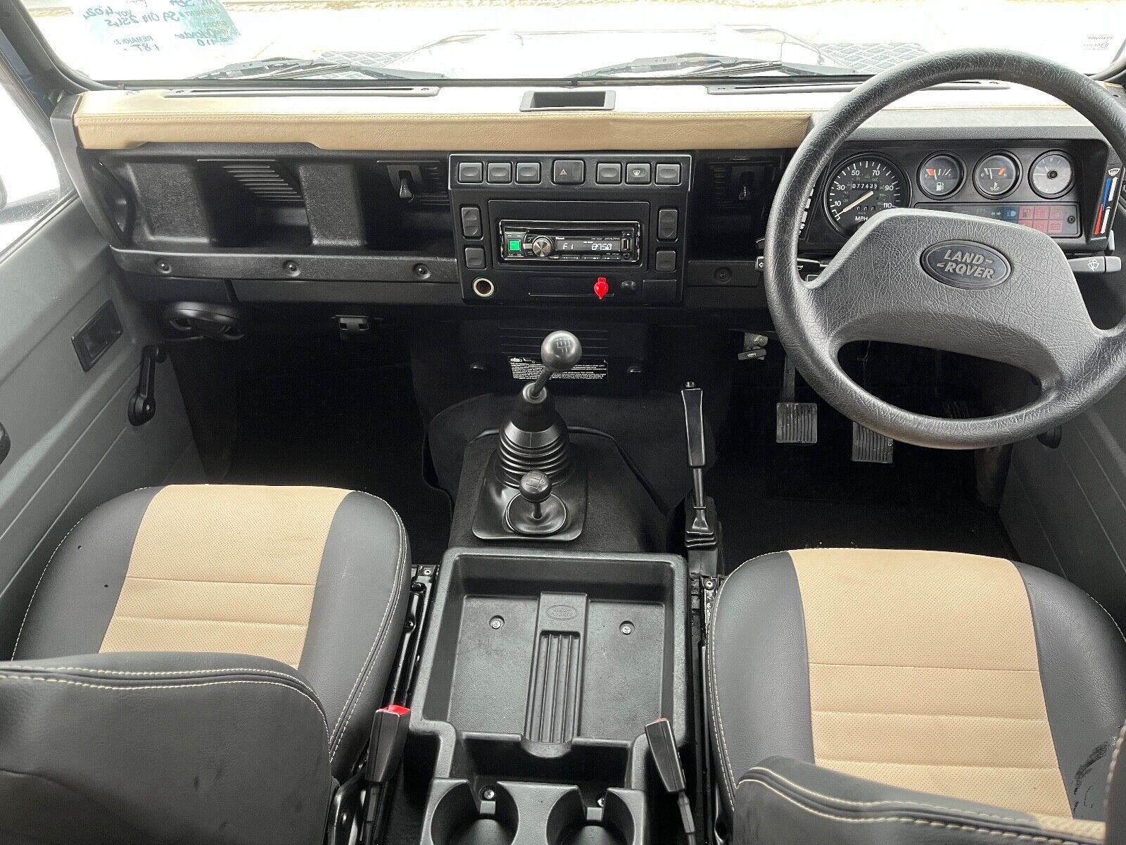 Land-Rover-Defender-1991-Crew-Cab-Pickup-21