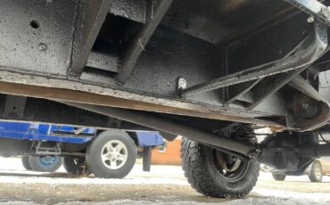 Land-Rover-Defender-1991-Crew-Cab-Pickup-34