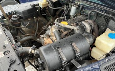 Land-Rover-Defender-1991-Crew-Cab-Pickup-39
