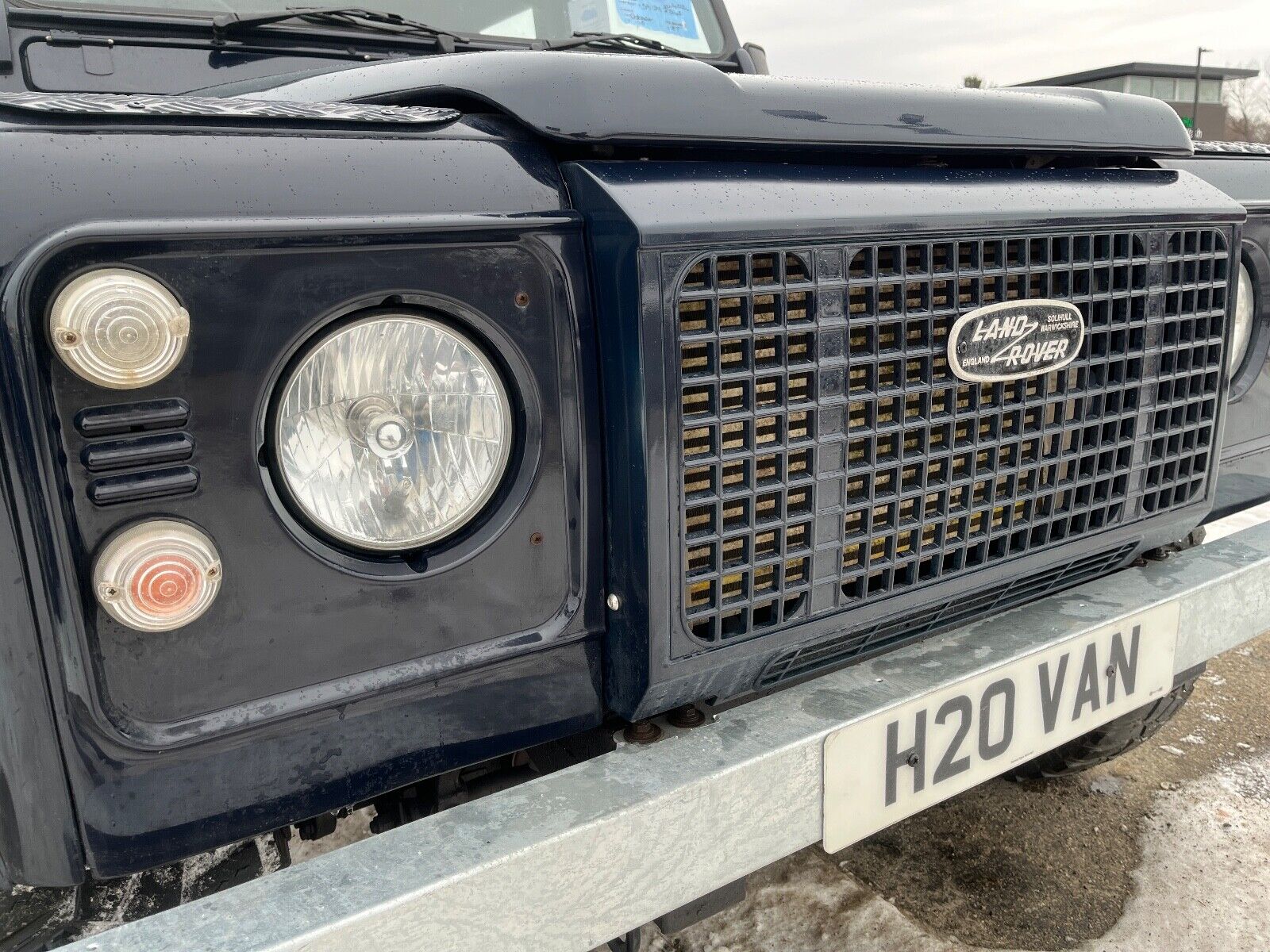 Land-Rover-Defender-1991-Crew-Cab-Pickup-8
