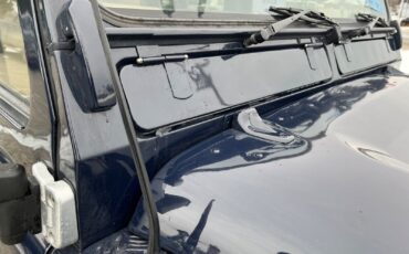 Land-Rover-Defender-1991-Crew-Cab-Pickup-9