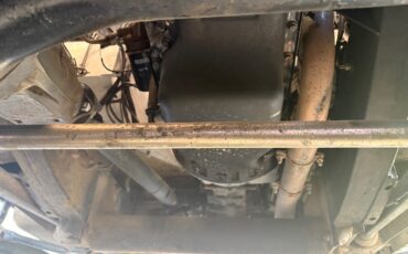 Land-Rover-Defender-1993-18