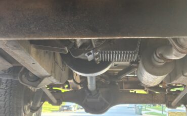 Land-Rover-Defender-1993-19