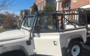 Land-Rover-Defender-1993-28