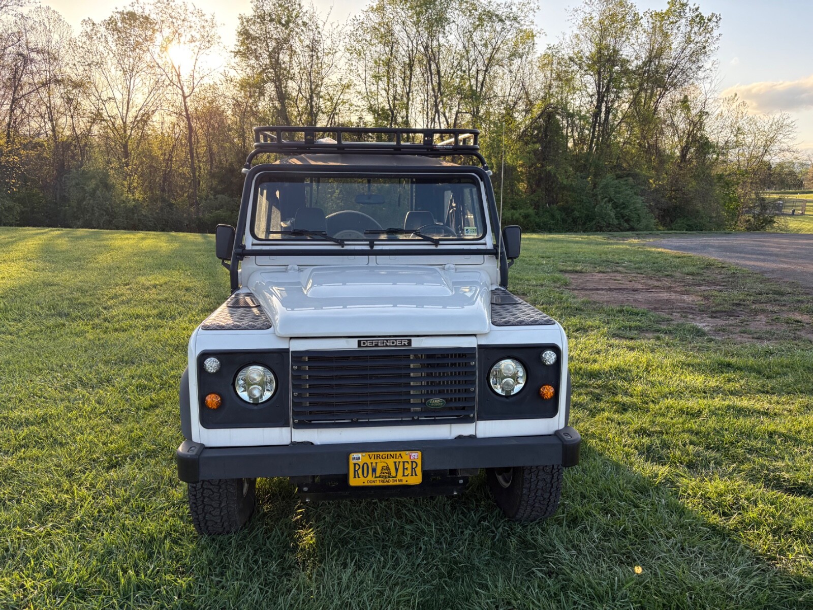 Land-Rover-Defender-1993-3