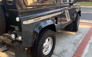Land-Rover-Defender-1993-8