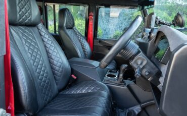 Land-Rover-Defender-1993-SUV-17