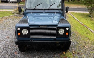 Land-Rover-Defender-1993-SUV-2