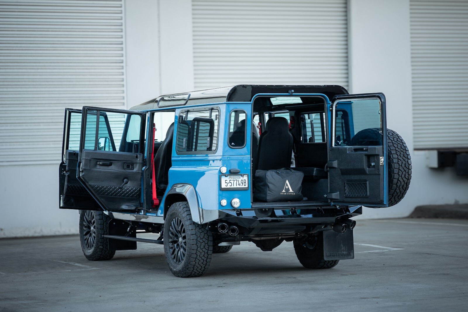 Land-Rover-Defender-1993-SUV-28