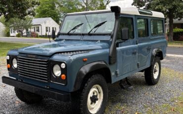 Land-Rover-Defender-1993-SUV-3