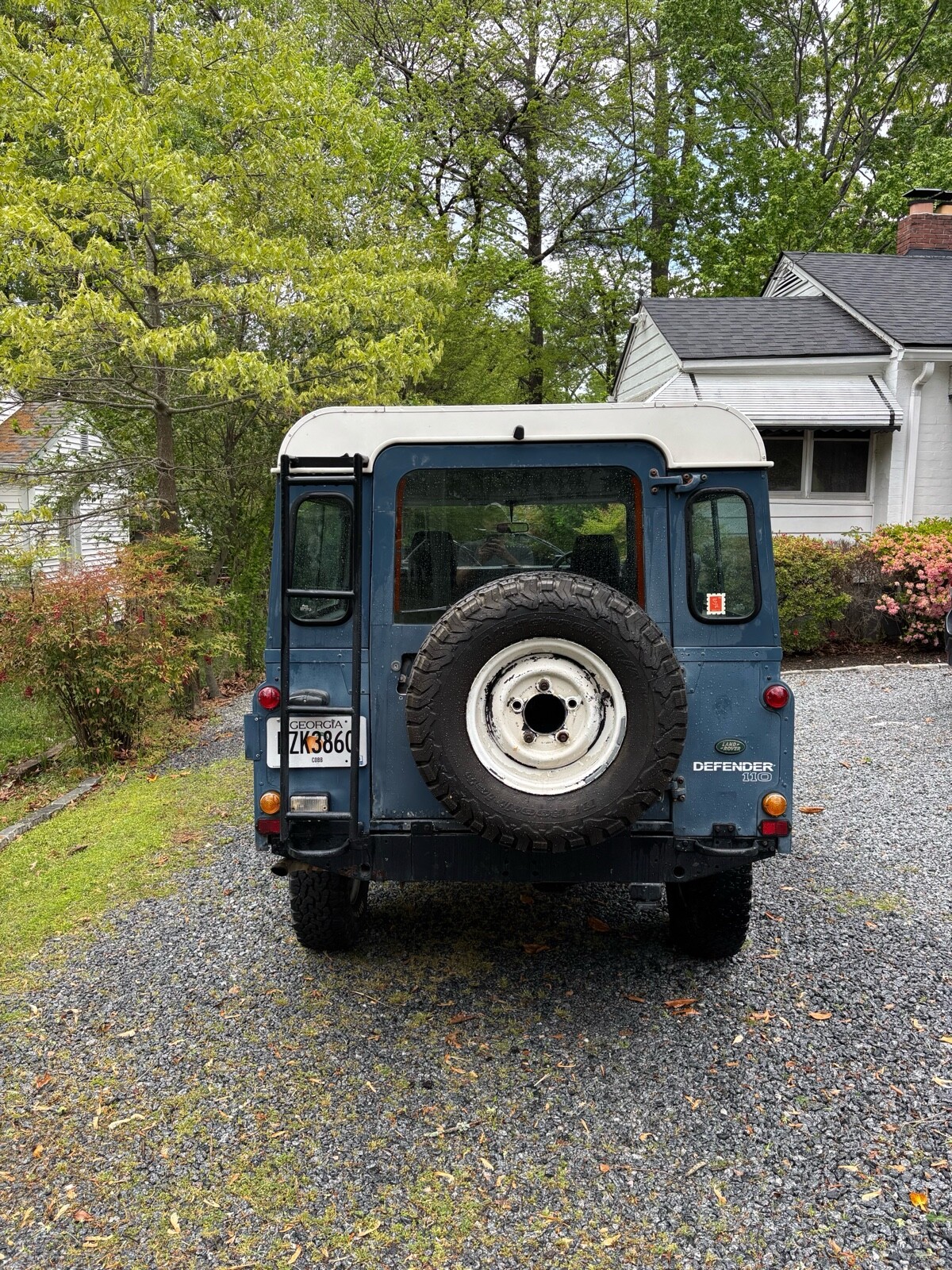 Land-Rover-Defender-1993-SUV-4
